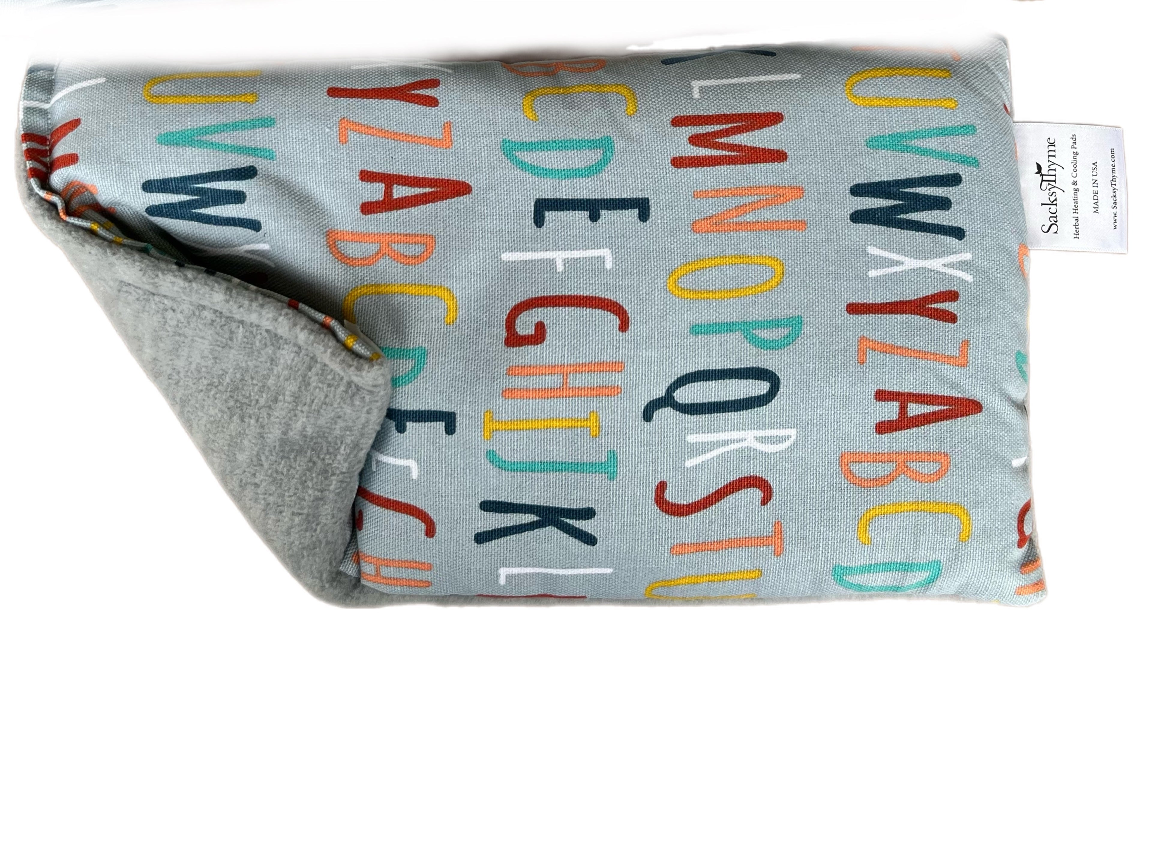 Natural aromatherapy heating pad for pain relief and relaxation Heating pad with essential oils for muscle pain and stress relief All natural aromatherapy heating pad for soothing comfort Aromatherapy bath essentials with heating pad for relaxation Natura